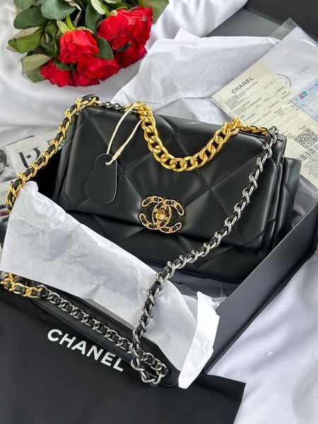 Chanel 19 Large Handbag Black/Gold [магніт коробка] pr88422 фото