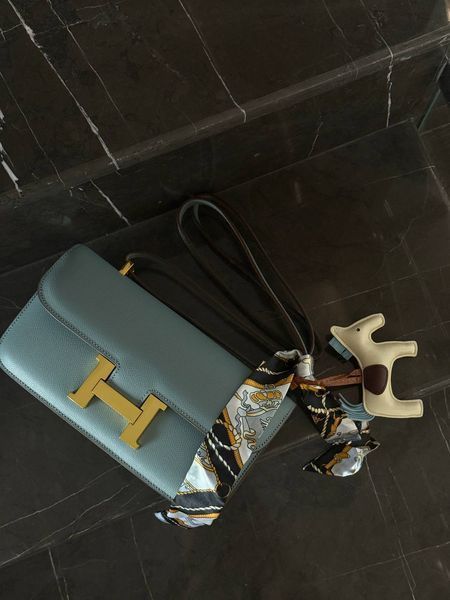 Herm&egrave;s Constance H8130 фото