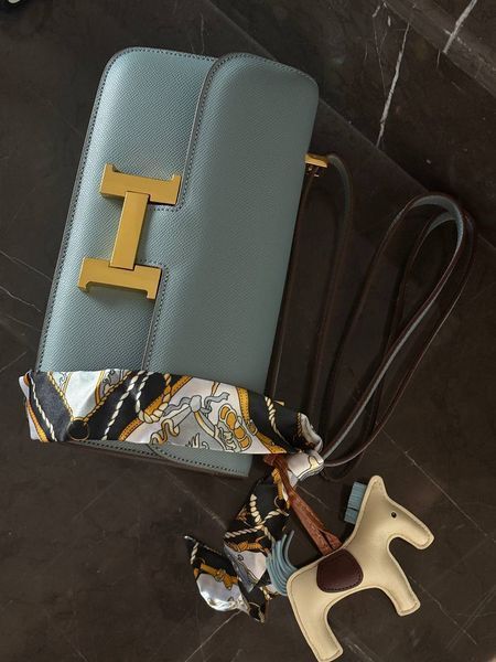 Herm&egrave;s Constance H8130 фото