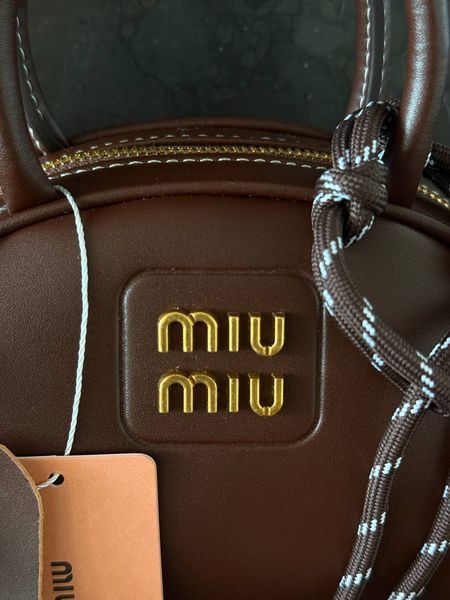 Miu Miu Leather Top-Handle Bag Brown оригинальна коробка] miu2501 фото