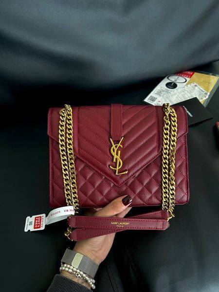 Saint Laurent Leather Envelope Chain Bag Red КОРОБКА МАГНІТ pr5117 фото