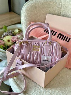 Miu Miu Arcadie Matelass&eacute; Nappa Leather Bag Pink [ориг коробка] miu3505 фото