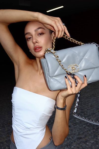Chanel 19 Large Handbag Blue/Gold [магніт коробка] pr88424 фото