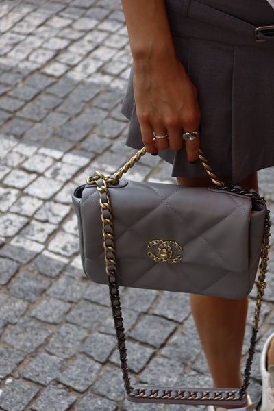 Chanel 19 Large Handbag Blue/Gold [магніт коробка] pr88424 фото