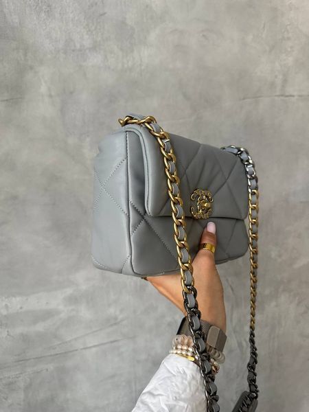 Chanel 19 Large Handbag Blue/Gold [магніт коробка] pr88424 фото