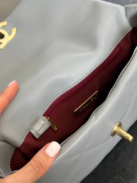 Chanel 19 Large Handbag Blue/Gold [магніт коробка] pr88424 фото