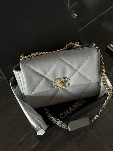 Chanel 19 Large Handbag Blue/Gold [магніт коробка] pr88424 фото