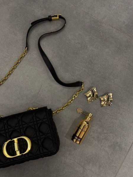 Christian Dior Small Dior Caro Bag Black Supple Cannage Calfski [оригінальна коробка] pr09989 фото