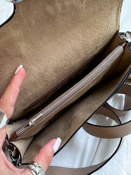 Coach Tabby Shoulder Bag In Signature Canvas Beige pr0008 фото