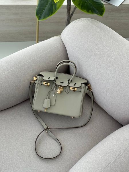 Herm&egrave;s Birkin Togo H8001 фото