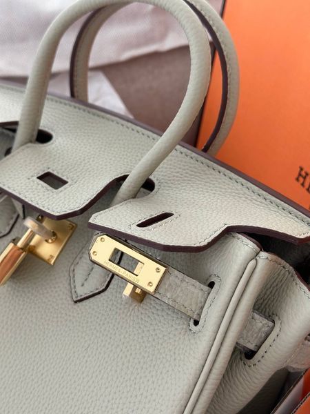 Herm&egrave;s Birkin Togo H8001 фото