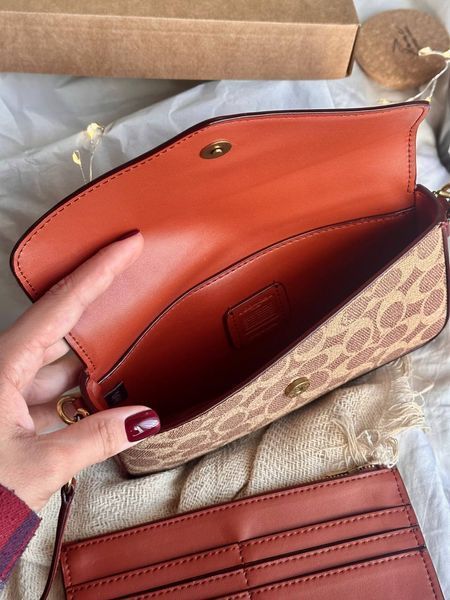 COACH Women's Wyn Crossbody Handbag Brown [крафт коробка] pr0089 фото