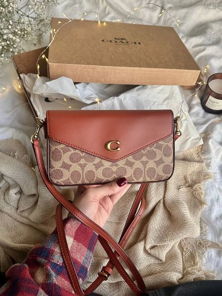 COACH Women's Wyn Crossbody Handbag Brown [крафт коробка] pr0089 фото