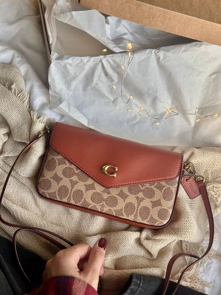 COACH Women's Wyn Crossbody Handbag Brown [крафт коробка] pr0089 фото