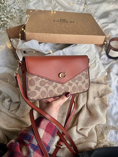 COACH Women's Wyn Crossbody Handbag Brown [крафт коробка] pr0089 фото