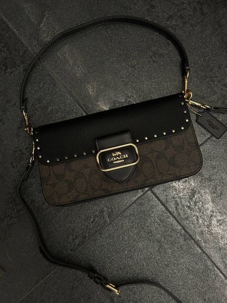 Morgan Crossbody In Colorblock Signature Canvas With Rivets pr23331 фото