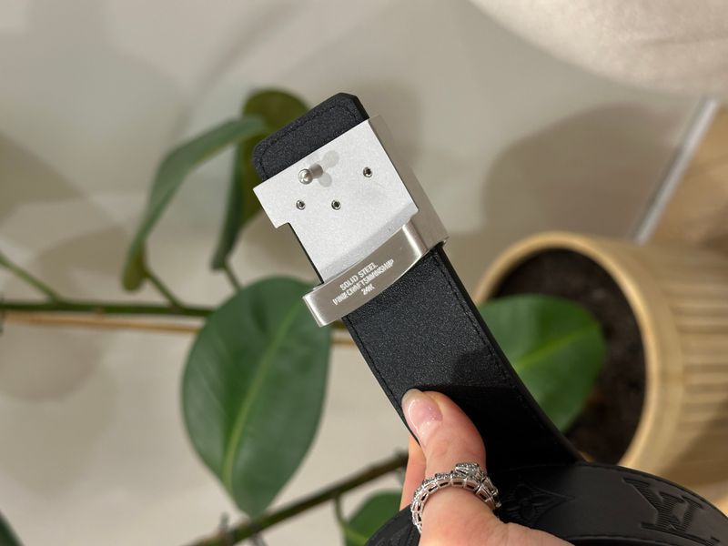 Louis Vuitton Shadow 40mm Belt Black/Silver &mdash; шкіряний ремінь із фірмовим тисненням  6617333 фото