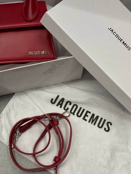 Jacquemus Le Chiquito Moyen Boucle Red pr1027 фото