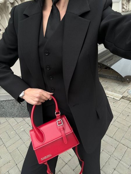 Jacquemus Le Chiquito Moyen Boucle Red pr1027 фото