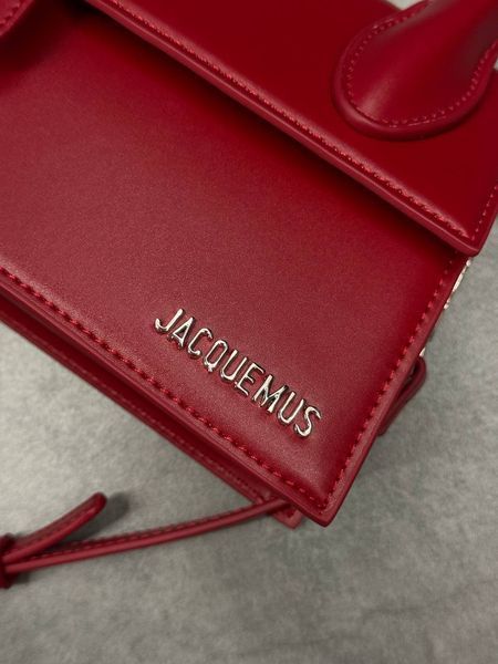Jacquemus Le Chiquito Moyen Boucle Red pr1027 фото