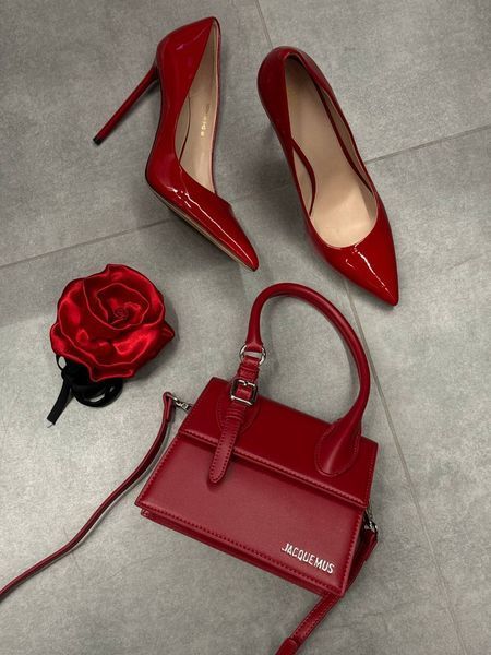 Jacquemus Le Chiquito Moyen Boucle Red pr1027 фото