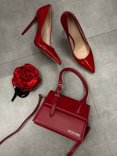 Jacquemus Le Chiquito Moyen Boucle Red pr1027 фото