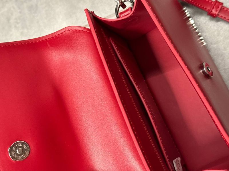 Jacquemus Le Chiquito Moyen Boucle Red pr1027 фото