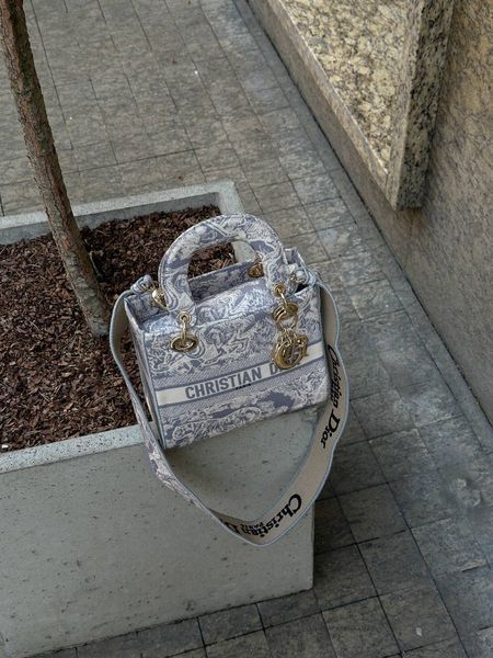 Christian Dior Medium Lady D-Lite Bag Light Grey [оригінальна коробка] pr01243 фото