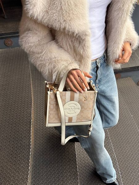 Coach Dempsey Tote in Signature Jacquard with Stripe [оригінальна коробка] pr0165 фото