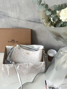 cCoach Teri Shoulder Bag In Signature Canvas Milk крафтова коробка pr97041  фото