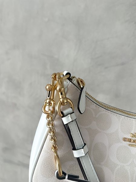cCoach Teri Shoulder Bag In Signature Canvas Milk крафтова коробка pr97041  фото