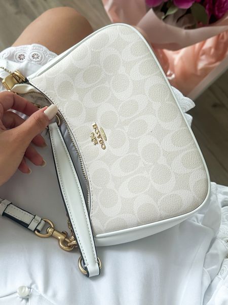 cCoach Teri Shoulder Bag In Signature Canvas Milk крафтова коробка pr97041  фото