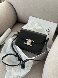 Celine Teen Triomphe Bag Black in Shiny Calfskin PREMIUM [оригінальна коробка] pr02422 фото
