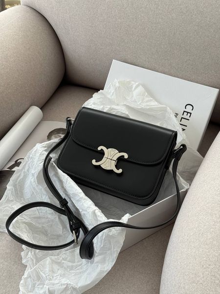 Celine Teen Triomphe Bag Black in Shiny Calfskin PREMIUM [оригінальна коробка] pr02422 фото