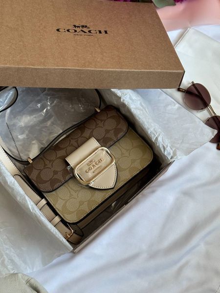 Coach Morgan Shoulder Bag Mini Milk магнітна коробка pr2228 фото
