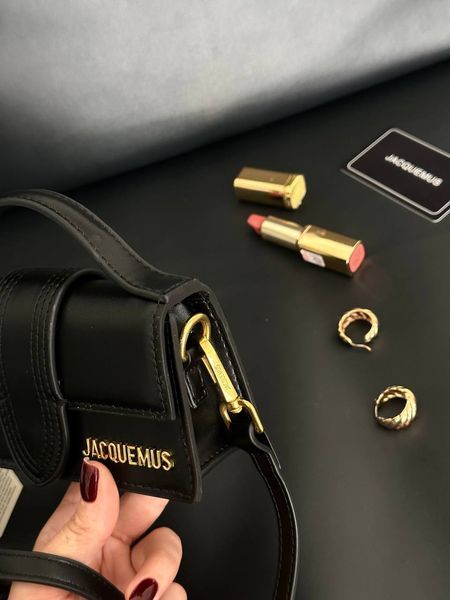 Jacquemus Le Bambino Small Handbag With Adjustable Crossbody BLC pr1041 фото