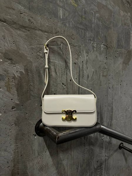 Celine Teen Triomphe Bag Cream in Shiny Calfskin PREMIUM [оригінальна коробка] pr02420 фото
