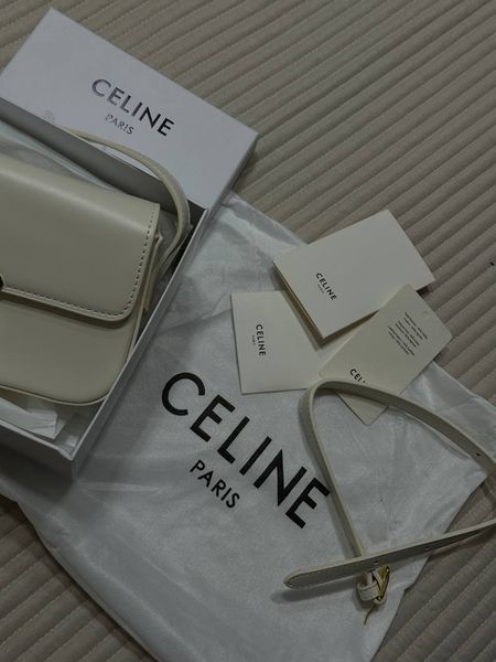 Celine Teen Triomphe Bag Cream in Shiny Calfskin PREMIUM [оригінальна коробка] pr02420 фото