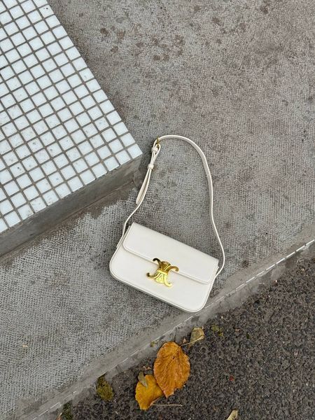 Celine Teen Triomphe Bag Cream in Shiny Calfskin PREMIUM [оригінальна коробка] pr02420 фото