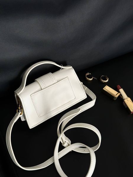 Jacquemus Le Bambino Small Handbag With Adjustable Crossbody WHITE pr1040 фото