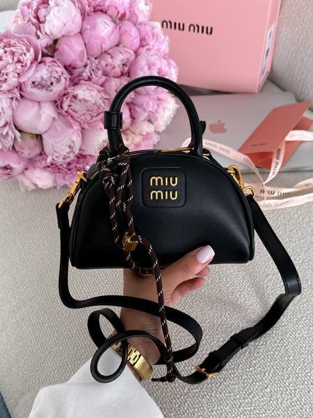 Miu Miu Leather Top-Handle Bag Black [оригінальна коробка] miu2504 фото