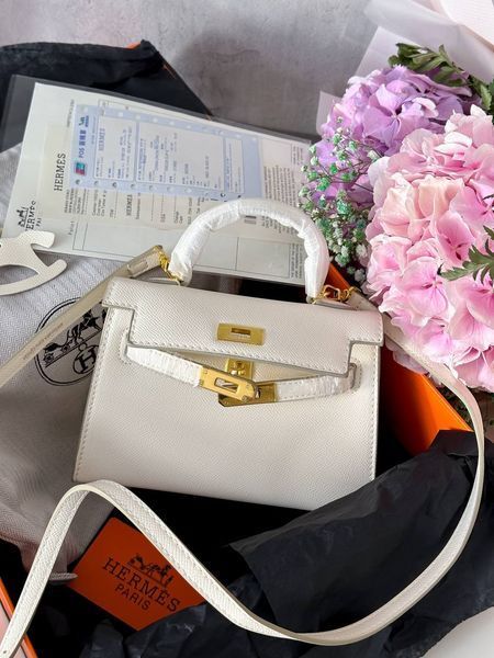 Herm&egrave;s Kelly MILK H2989 фото