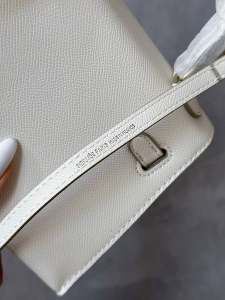 Herm&egrave;s Kelly MILK H2989 фото