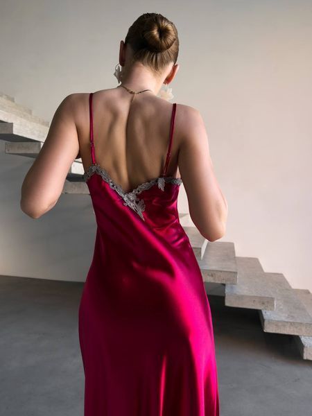 Комплект нічна сорочка та халат червоний  035 фото