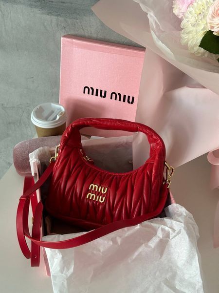 Miu Miu Wander Matelass&eacute;. Red [оригінальна брендована коробка] miu2004 фото