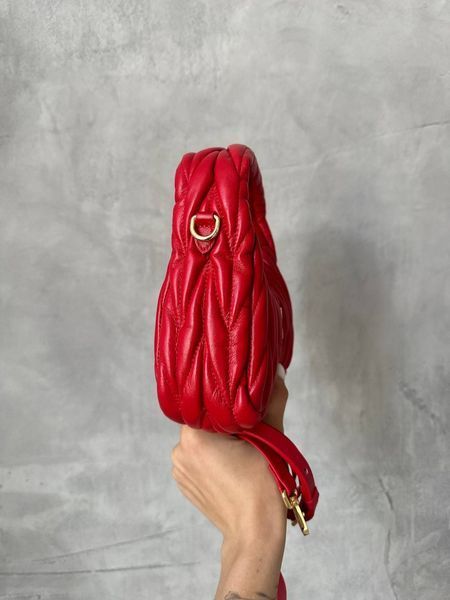 Miu Miu Wander Matelass&eacute;. Red [оригінальна брендована коробка] miu2004 фото