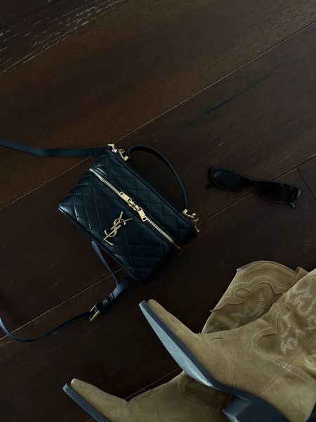 Saint Laurent Gaby Vanity Leather Shoulder Bag Black Гладка шкіра pr7009 фото