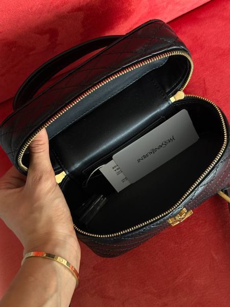 Saint Laurent Gaby Vanity Leather Shoulder Bag Black Гладка шкіра pr7009 фото