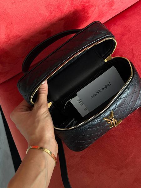 Saint Laurent Gaby Vanity Leather Shoulder Bag Black Гладка шкіра pr7009 фото