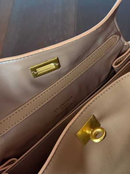 Balenciaga Rodeo Brown/Gold Medium B2120 фото